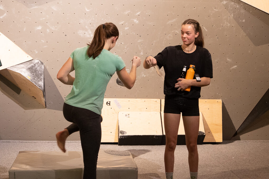 2022 10 Beasts and Boulders (MASTERS)