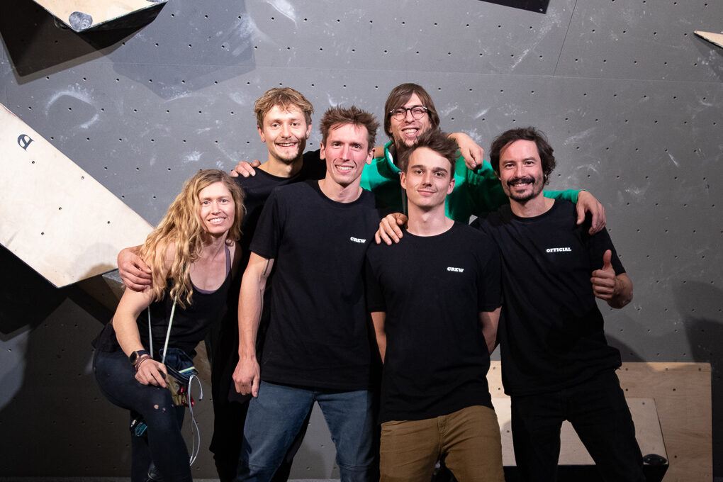 2022 10 Beasts and Boulders (MASTERS)