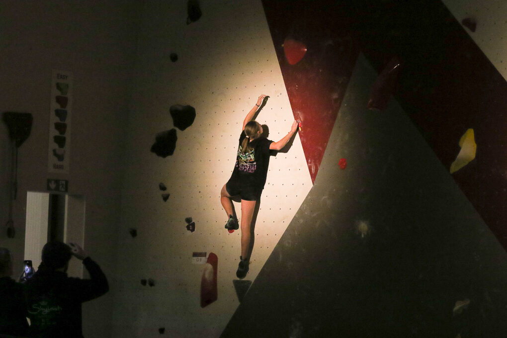2022 10 Beasts and Boulders (MASTERS)