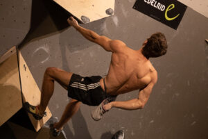 2022 10 Beasts and Boulders (MASTERS)